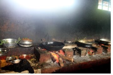 Kerala tradtional cooking using firewood mara kari shell charcoal chacoal kingnqueenz